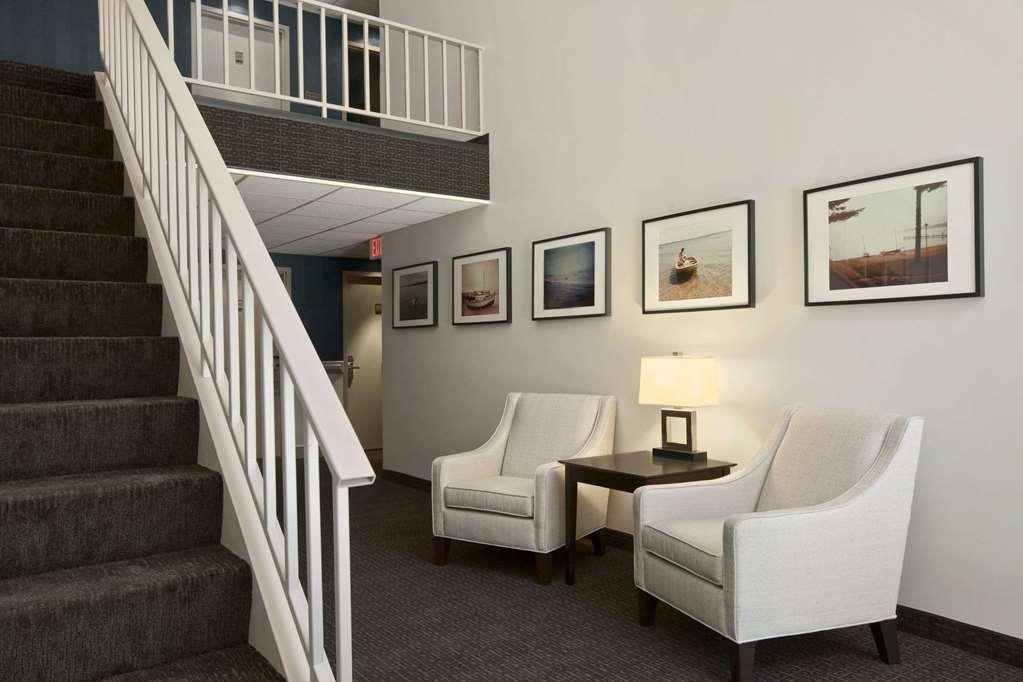Travelodge by Wyndham Hubbard OH Interiør bilde